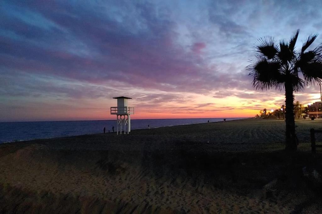 Precioso Apartamento Frente A La Playa Torre Del Mar Exterior foto