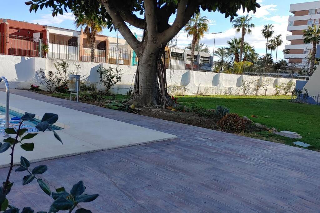 Precioso Apartamento Frente A La Playa Torre Del Mar Exterior foto